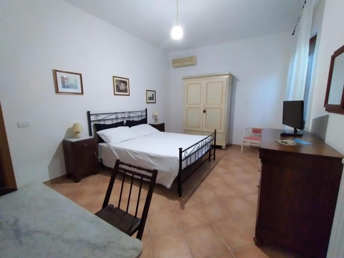 B&B L'Oliveto 卢奇尼亚诺 外观 照片